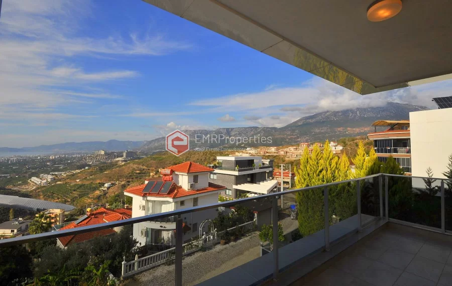 Ultra luxury duplex villa with sea and castle view for sale in Kargicak