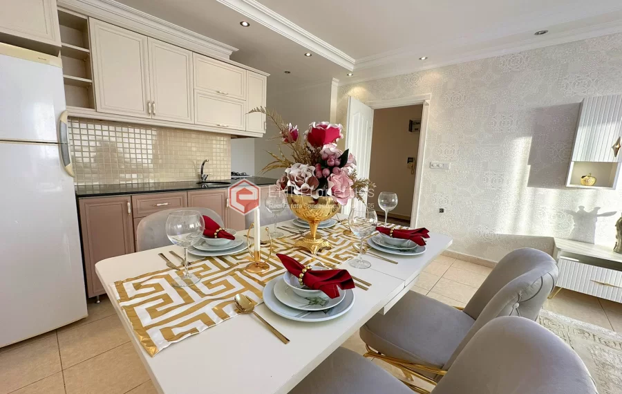 Elegant apartment with furnished for sale in the center of Alanya