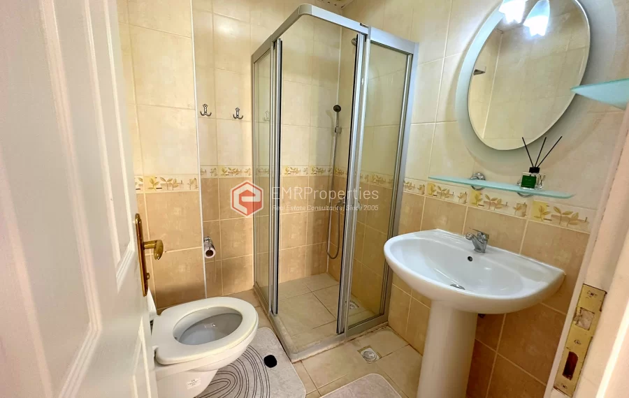 Elegant apartment with furnished for sale in the center of Alanya