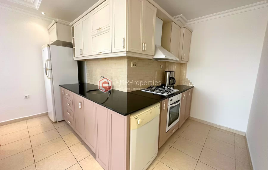 Elegant apartment with furnished for sale in the center of Alanya