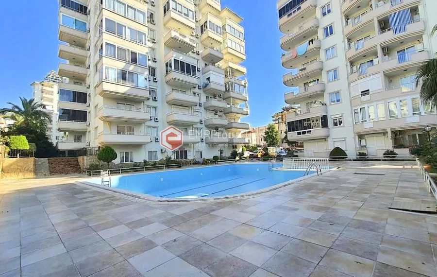 Elegant apartment with furnished for sale in the center of Alanya
